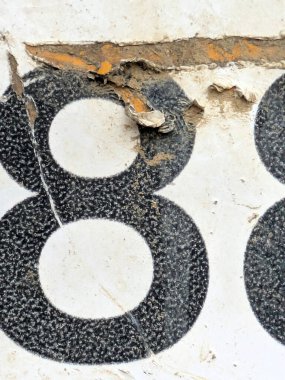 Sıkıntılı Durum Tipografisinde Yazılı Sözcükler Fidye Numarası 8 Bulundu