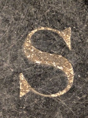 Sıkıntılı Durum Tipografisi ile Yazılan Sözcükler Fidye Harfi S Bulundu