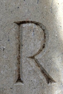 Sıkıntılı Durum Tipografisi ile Yazılan Kelimeler Fidye Mektubu R 'yi Buldu