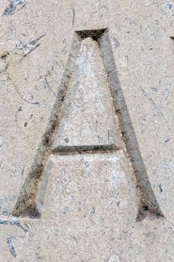 Sıkıntılı Durum Tipografisi ile Yazılan Sözcükler Fidye Mektubu A 'yı Buldu