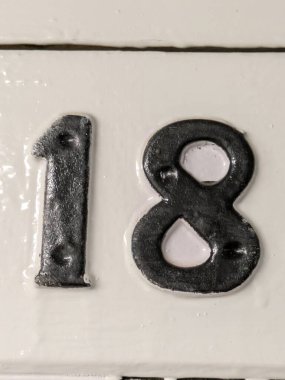 Sıkıntılı Durum Tipografisi ile Yazılan Kelimeler Fidye Numarası Bulundu