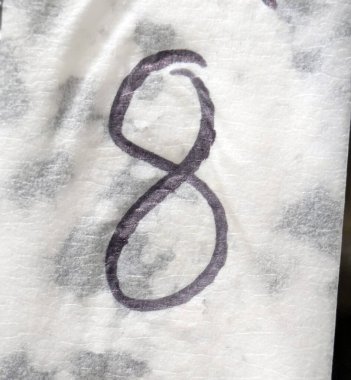 Sıkıntılı Durum Tipografisinde Yazılan Sözler Fidye Numarası 8 'i Buldu