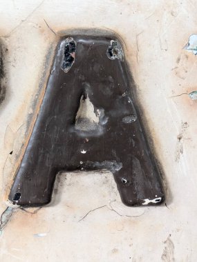 Sıkıntılı Durum Tipografisi ile Yazılan Sözcükler Fidye Mektubu A 'yı Buldu