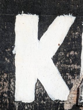 Sıkıntılı Durum Tipografisi ile Yazılan Sözcükler Fidye Harfi K Bulundu