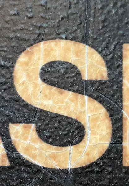 Sıkıntılı Durum Tipografisi ile Yazılan Sözcükler Fidye Harfi S Bulundu