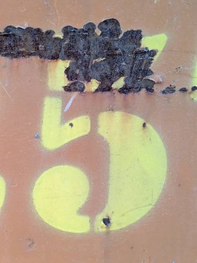 Sıkıntılı Durum Tipografisi Yazılı Sözcükler 5 Numaralı Fidyeyi Buldu