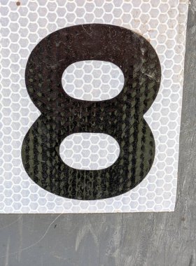 Sıkıntılı Durum Tipografisinde Yazılan Sözler Fidye Numarası 8 'i Buldu