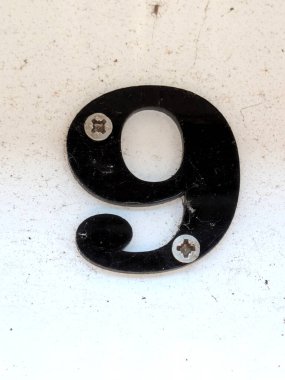 Sıkıntılı Durum Tipografisinde Yazılan Sözler 9 Numaralı Fidyeyi Buldu