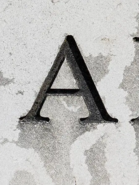 Sıkıntılı Durum Tipografisi ile Yazılan Sözcükler Fidye Mektubu A 'yı Buldu