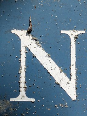 Sıkıntılı Durum Tipografisi ile Yazılan Kelimeler Fidye Mektubu N 'yi Buldu