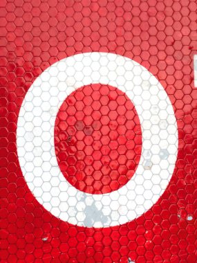 Sıkıntılı Durum Tipografisi ile Yazılan Sözcükler 0 Numaralı Fidye Mektubu Bulundu