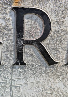 Sıkıntılı Durum Tipografisi ile Yazılan Kelimeler Fidye Mektubu R 'yi Buldu