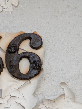 Sıkıntılı Durum Tipografisi Altmış Numaralı Ransom Yazı Tipi Bulundu