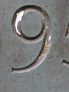 Sıkıntılı Durum Tipografisi ile Yazılan Sözler Fidye Numarası 9. Yazı Tipi Bulundu