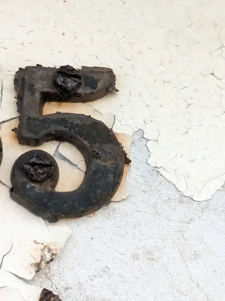 Sıkıntılı Durum Tipografisi ile Yazılan Sözler Fidye Numarası 5. Yazı Tipi Bulundu