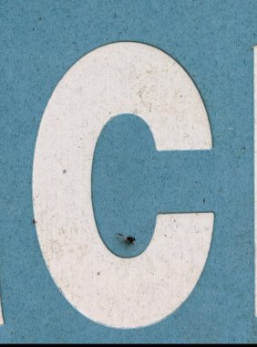 Sıkıntılı Durum Tipografisi ile Yazılan Sözcükler Ransom Yazı Tipi Harfi C bulundu