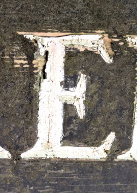 Sıkıntılı Durum Tipografisi ile Yazılan Kelimeler Ransom Yazı Tipi E Harfi Bulundu