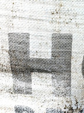 Sıkıntılı Durum Tipografisi ile Yazılan Kelimeler Ransom Yazı Tipi H Harfi Bulundu