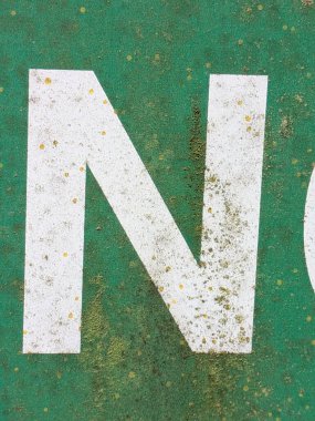 Sıkıntılı Durum Tipografisi ile Yazılan Kelimeler Ransom Yazı Tipi N Harfi Bulundu