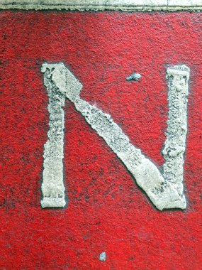 Sıkıntılı Durum Tipografisi ile Yazılan Kelimeler Fidye Mektubu N 'yi Buldu