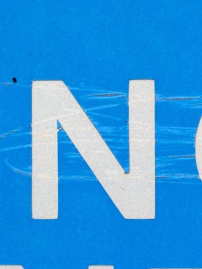 Sıkıntılı Durum Tipografisi ile Yazılan Kelimeler Fidye Mektubu N 'yi Buldu