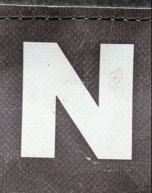 Sıkıntılı Durum Tipografisi ile Yazılan Kelimeler Fidye Mektubu N 'yi Buldu