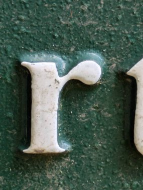 Sıkıntılı Durum Tipografisi ile Yazılan Kelimeler Fidye Mektubu R 'yi Buldu