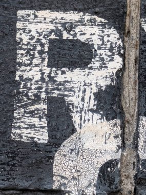 Sıkıntılı Durum Tipografisi ile Yazılan Kelimeler Fidye Mektubu R 'yi Buldu