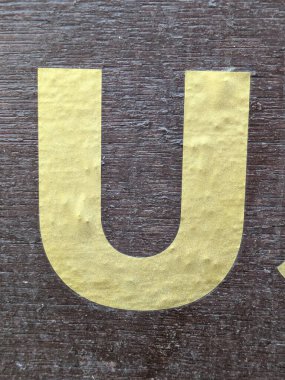 Sıkıntılı Durum Tipografisi ile Yazılan Sözcükler Fidye Mektubunu Bulundu