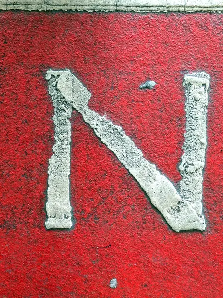 Sıkıntılı Durum Tipografisi ile Yazılan Kelimeler Fidye Mektubu N 'yi Buldu