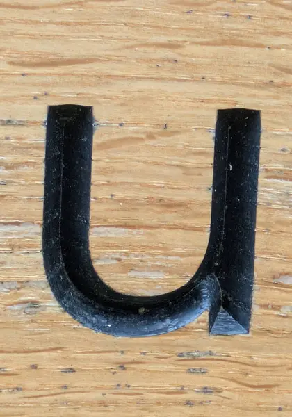 Sıkıntılı Durum Tipografisi ile Yazılan Sözcükler Fidye Mektubunu Bulundu