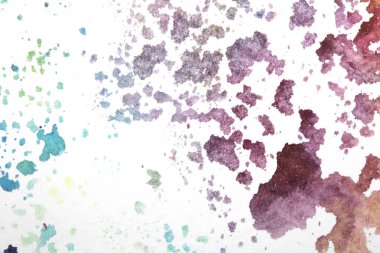 Gökkuşağı suluboya boya lekeleri ve dairelerin Beyaz Arkaplan 'da canlı patlaması