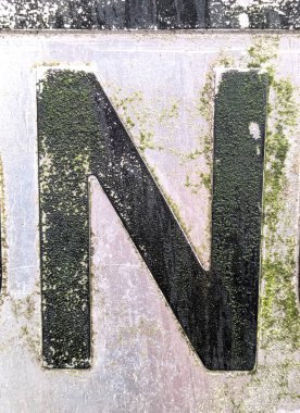 Sıkıntılı Durum Tipografisi ile Yazılan Kelimeler Fidye Mektubu N 'yi Buldu