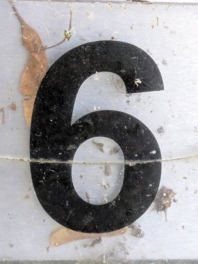 Sıkıntılı Durum Tipografisinde Yazılan Sözler 6 Numaralı Fidyeyi Buldu