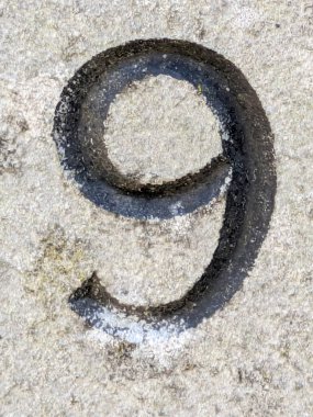 Sıkıntılı Durum Tipografisinde Yazılan Sözler Dokuz Numara Fidye Bulundu