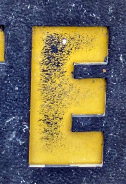 Sıkıntılı Durum Tipografisi ile Yazılan Sözcükler Fidye Mektubu E Bulundu