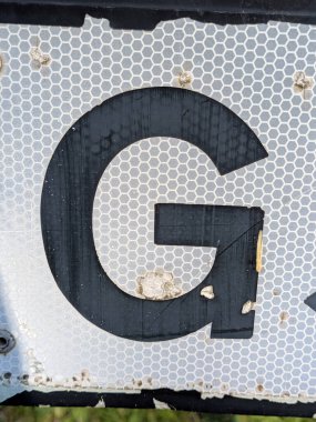 Sıkıntılı Durum Tipografisi ile Yazılan Sözcükler Ransom Yazı Tipi Harfi G