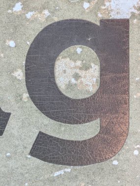 Sıkıntılı Durum Tipografisi ile Yazılan Sözcükler Ransom Yazı Tipi Harfi G