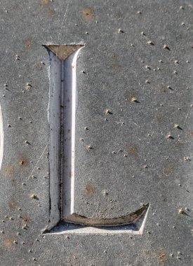 Sıkıntılı Durum Tipografisi ile Yazılan Sözcükler Bulundu L Harfi