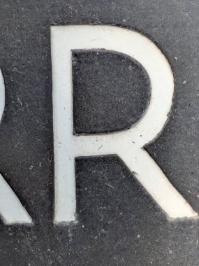 Sıkıntılı Durum Tipografisi ile Yazılan Kelimeler Fidye Mektubu R 'yi Buldu