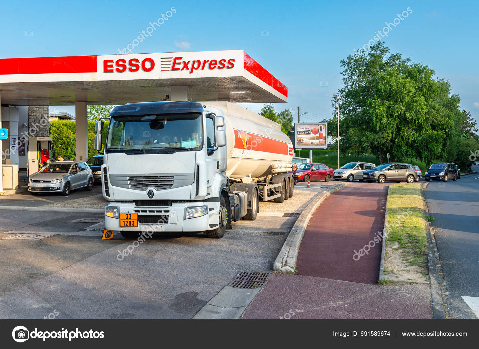 Fuel Shortage Refueling Esso Service Station Tank Truck Blockage