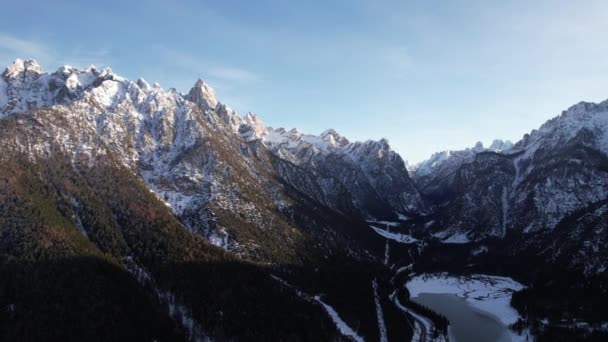 Téli Város Lábánál Alpok Hegyek Olaszországban — Stock videók