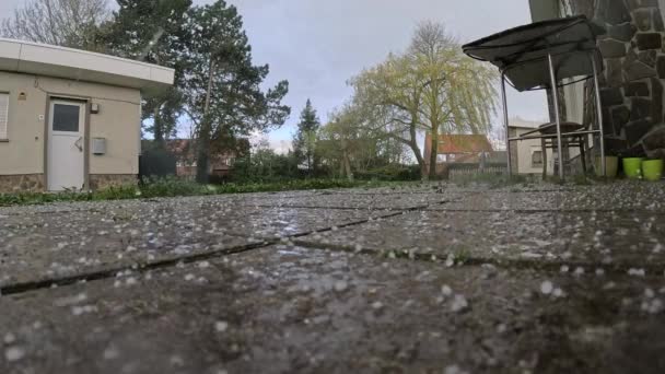 雷雨の最中に 天気予報 高品質の4K映像 — ストック動画