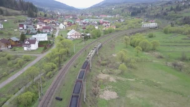 Comboio Mercadorias Transporta Carvão Ucrânia Ocidental Imagens Alta Qualidade — Vídeo de Stock
