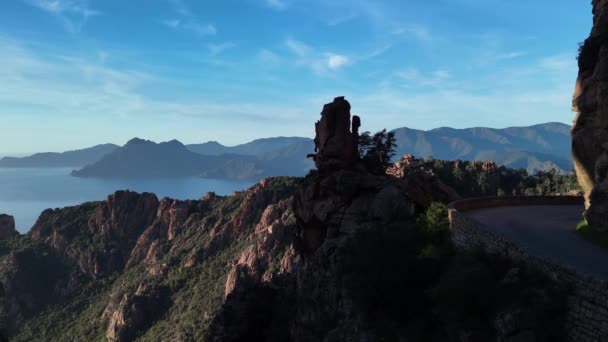 Korsika Calanques Piana Nın Nefes Kesici Güzelliğini Görkemli Dağlar Sakin — Stok video