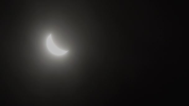 Establecimiento Toma Eclipse Solar Disparo Ciudad Nueva York Durante Primavera — Vídeos de Stock