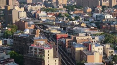 Bedford-Stuyvesant, Brooklyn 'de çekilmiş.