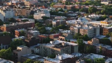 4K 'da New York' ta çekilmiş.