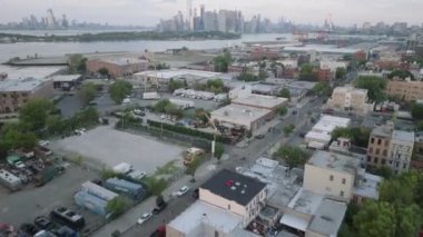 Red Hook 'un hava manzarası, Brooklyn, bir yaz günü.