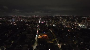 Brooklyn 'i gece çekiyoruz.